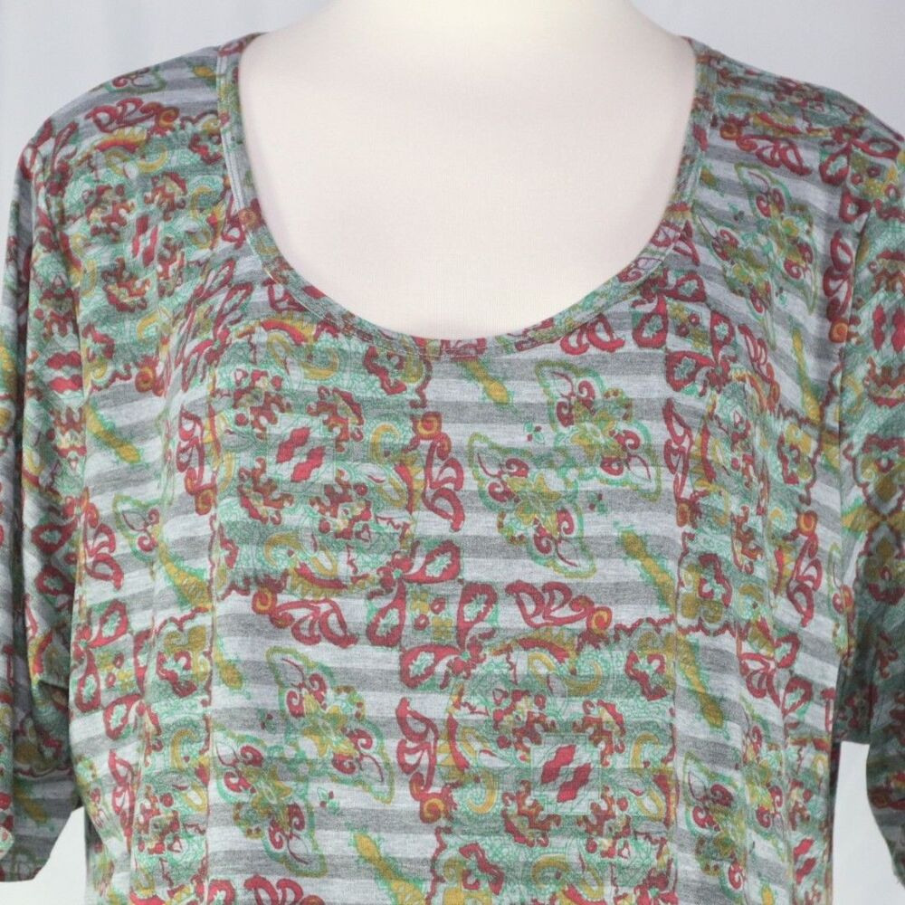 Lula Roe Blouse Top Shirt Size 3XL. Gray Stripe Red & Green